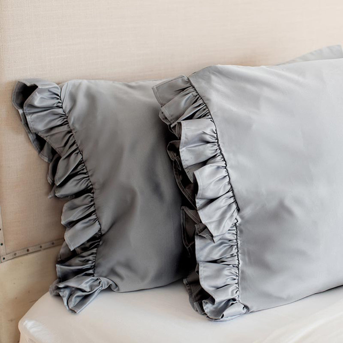 The Beauty Sleep Reset™ | 3-Piece Satin Pillowcase, Sleep Mask & Scrunchie Set