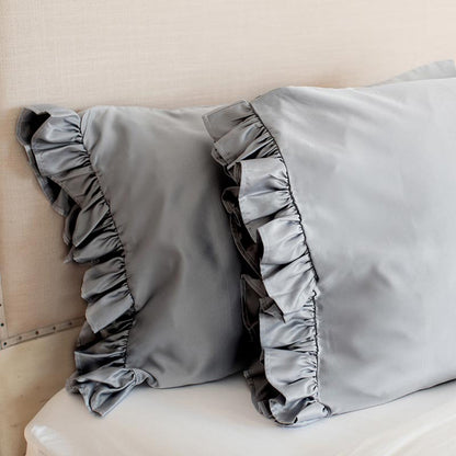 The Beauty Sleep Reset™ | 3-Piece Satin Pillowcase, Sleep Mask & Scrunchie Set